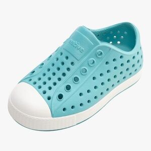 Toddler Pool Blue Natives Shoes size 6c